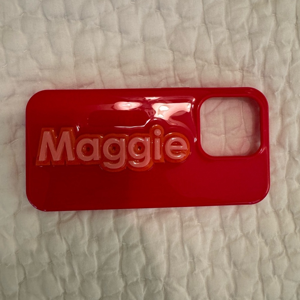 iPhone 15 pro BAUBLE BAR phone case. Personalization: Maggie